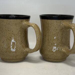 2 Mugs